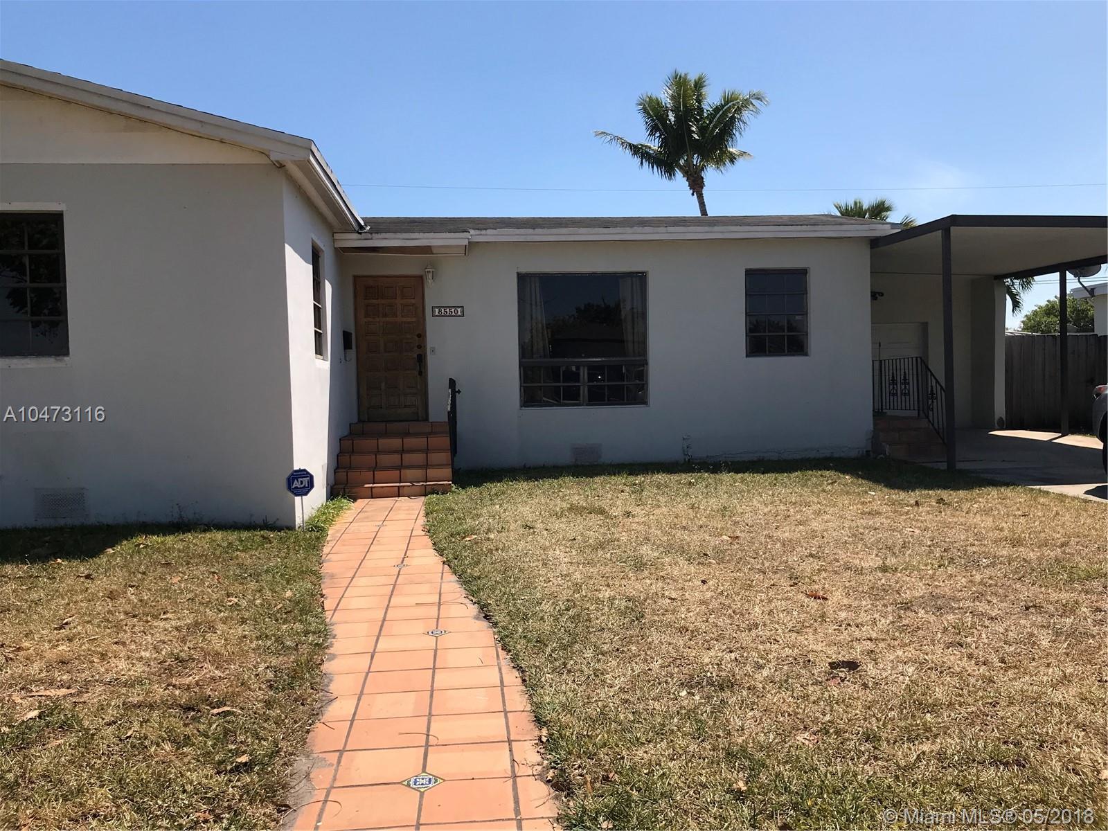 Great 3/2 in an A+ school area, credit will be given for utilities.
Ready to move.