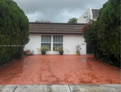 Photo of 6755 Crooked Palm Ter, Miami Lakes, FL 33014 (MLS # A11992136)