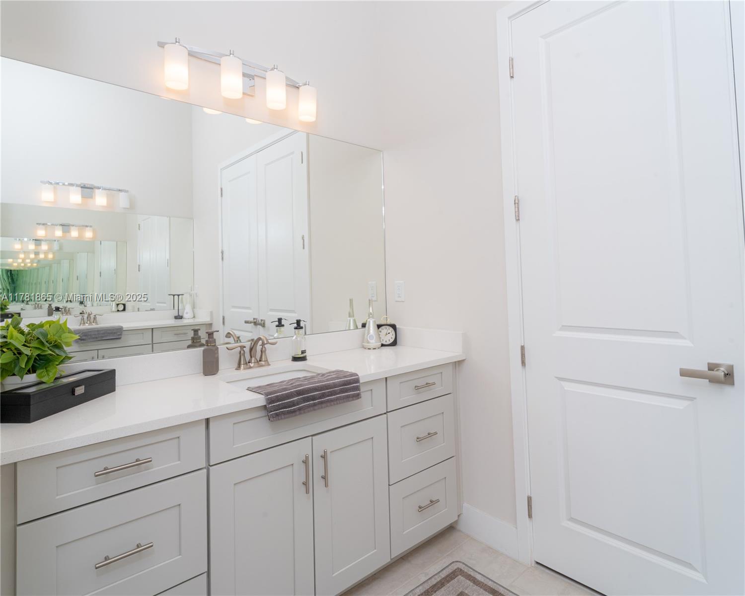 MCJUNKIN FARMS PLAT - Residential