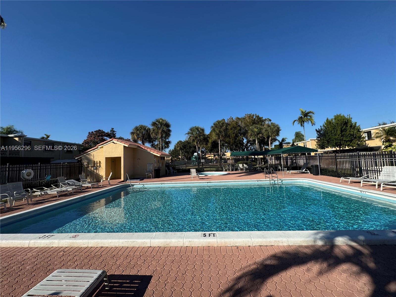 WELLEBY UNIT SIX - Residential