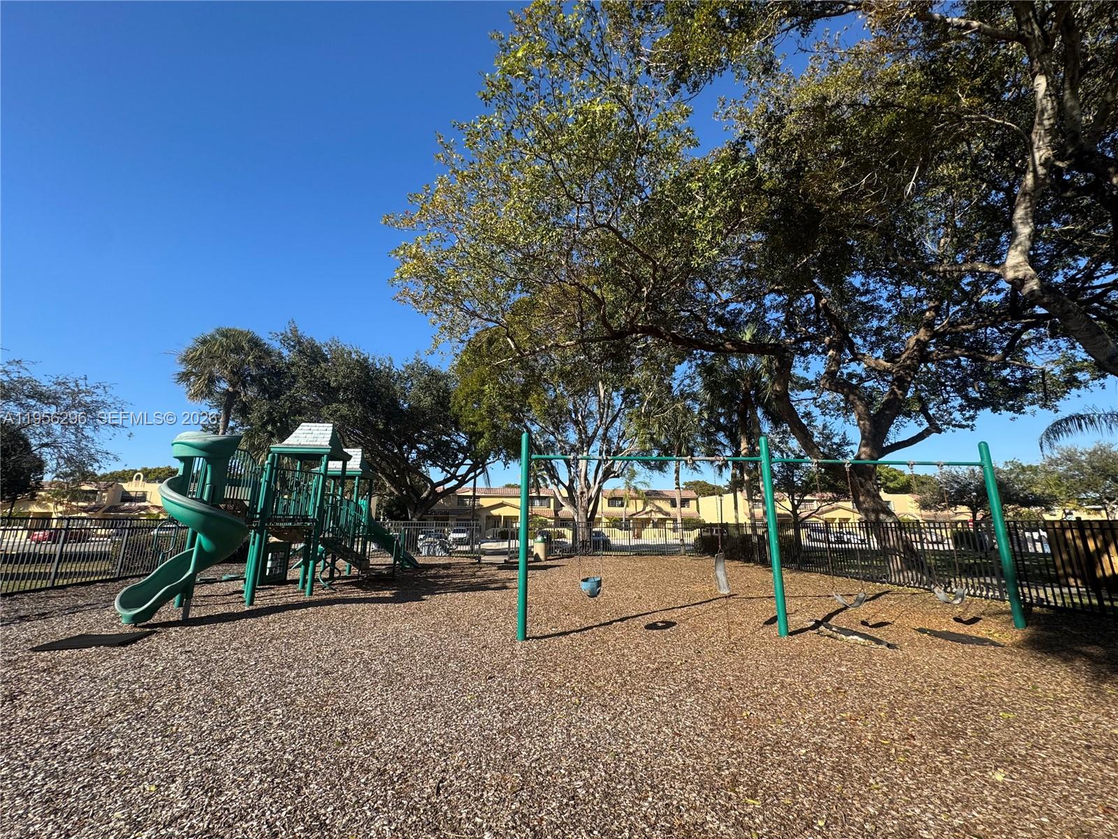 WELLEBY UNIT SIX - Residential