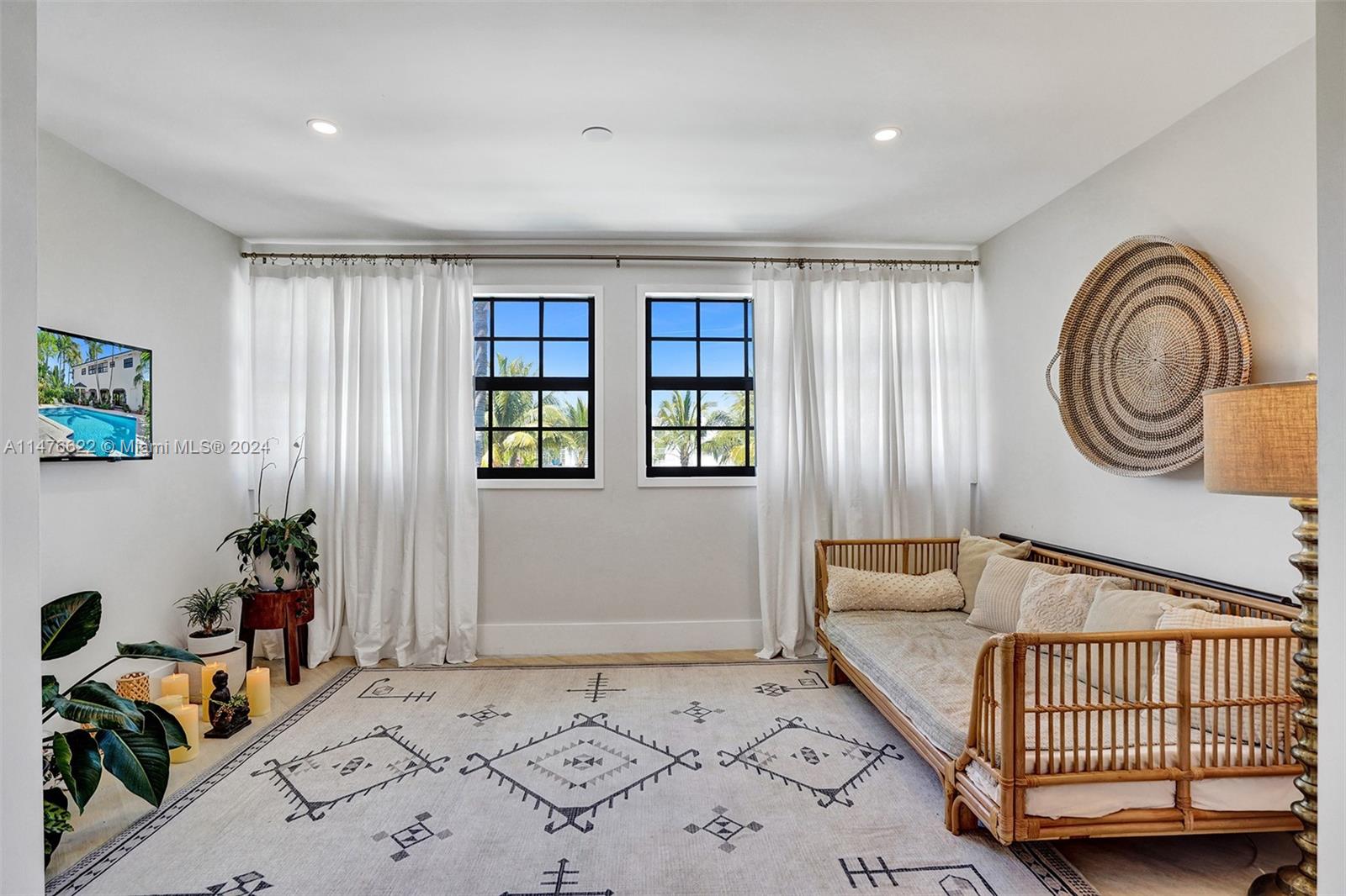 BISCAYNE POINT - Residential