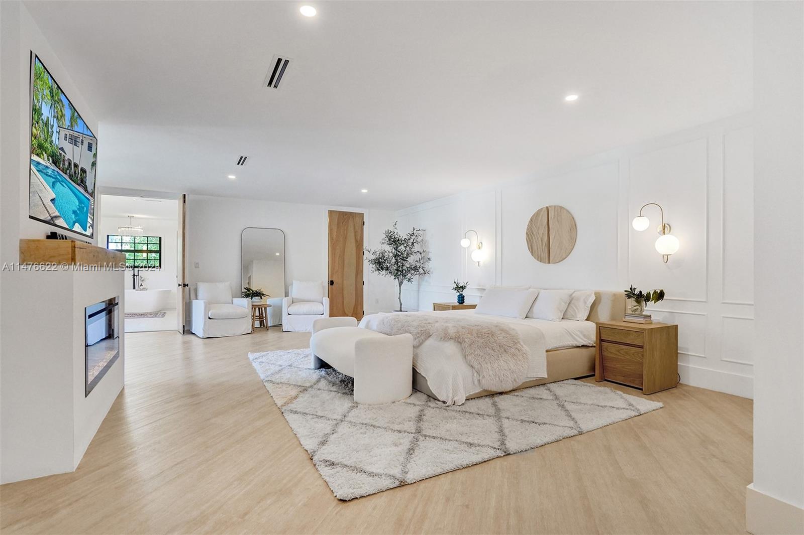 BISCAYNE POINT - Residential