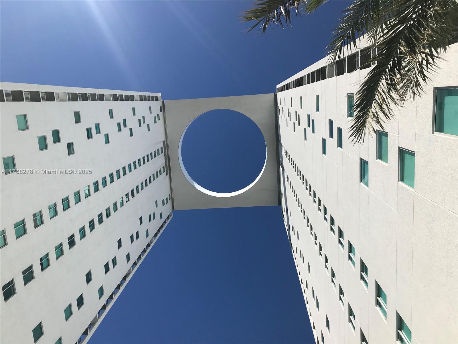 Rental Property at 500 Brickell Ave 3904, Miami, Broward County, Florida - Bedrooms: 1 
Bathrooms: 1  - $3,200 MO.