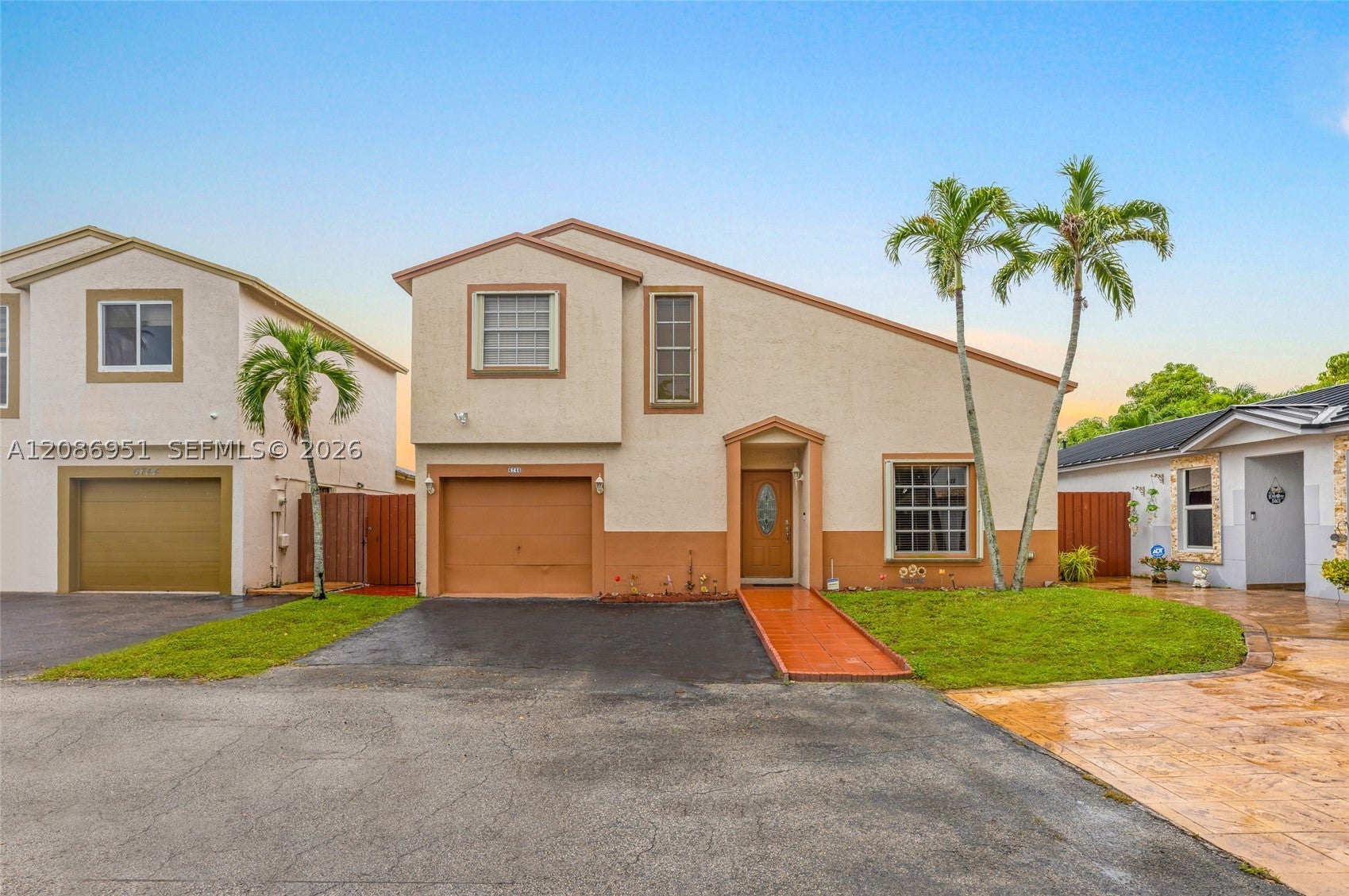 6746 NW 199th St