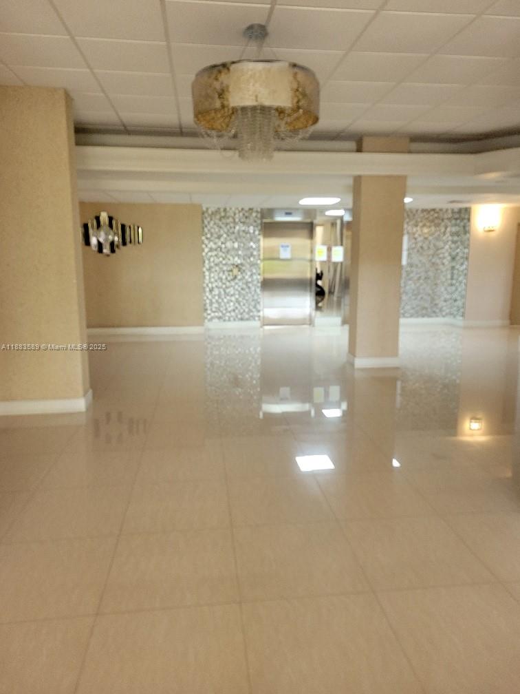 PLAZA TOWERS NORTH CONDO - Residential Lease