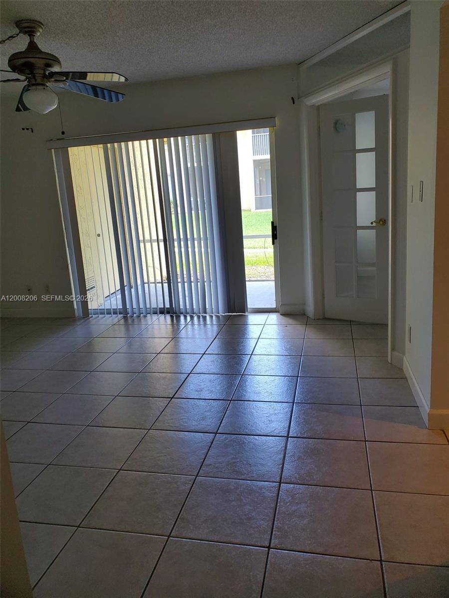 NAPOLI GARDENS AT CORAL S - Residential
