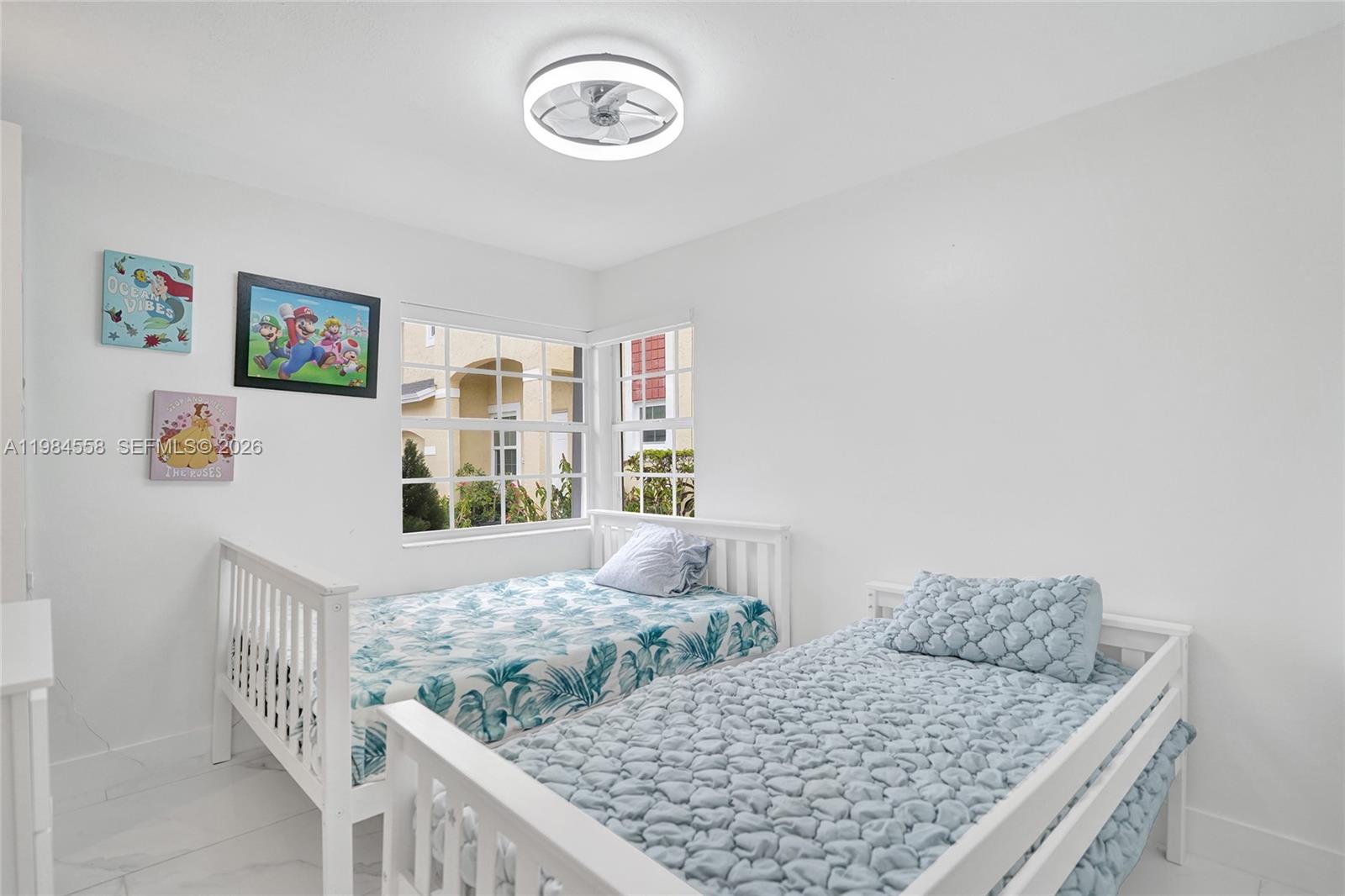 PEMBROKE LAKES SECTION EI - Residential Lease