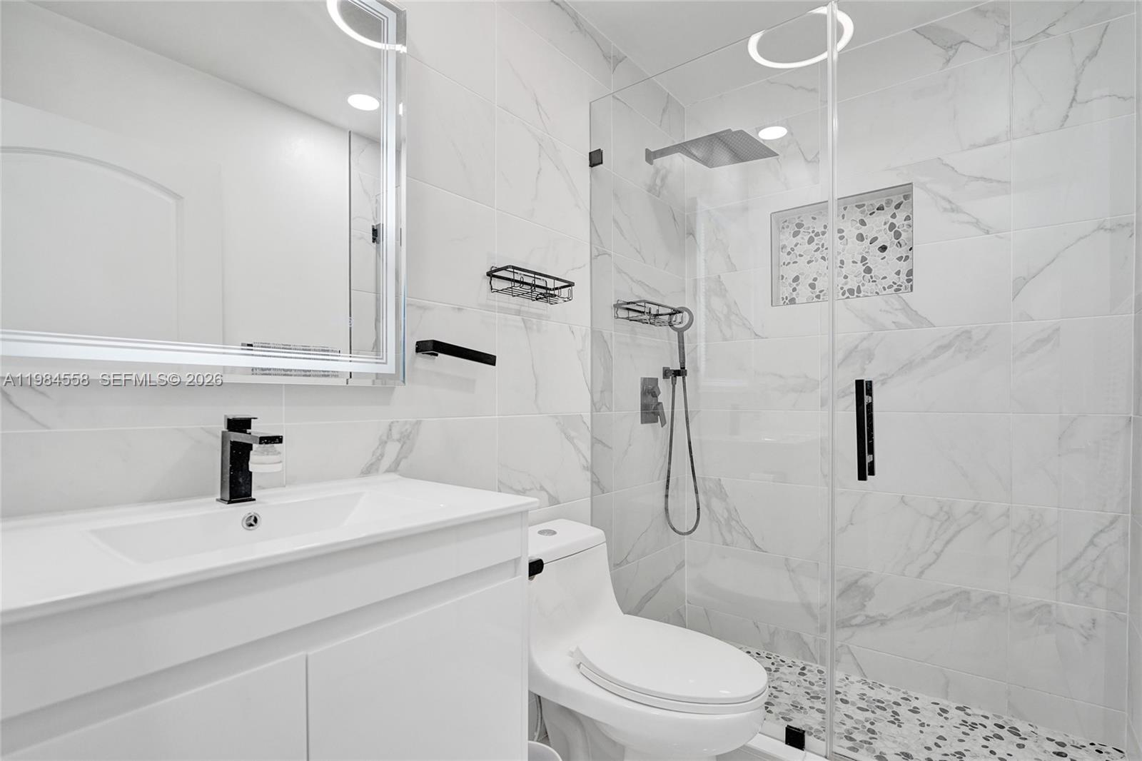 PEMBROKE LAKES SECTION EI - Residential Lease