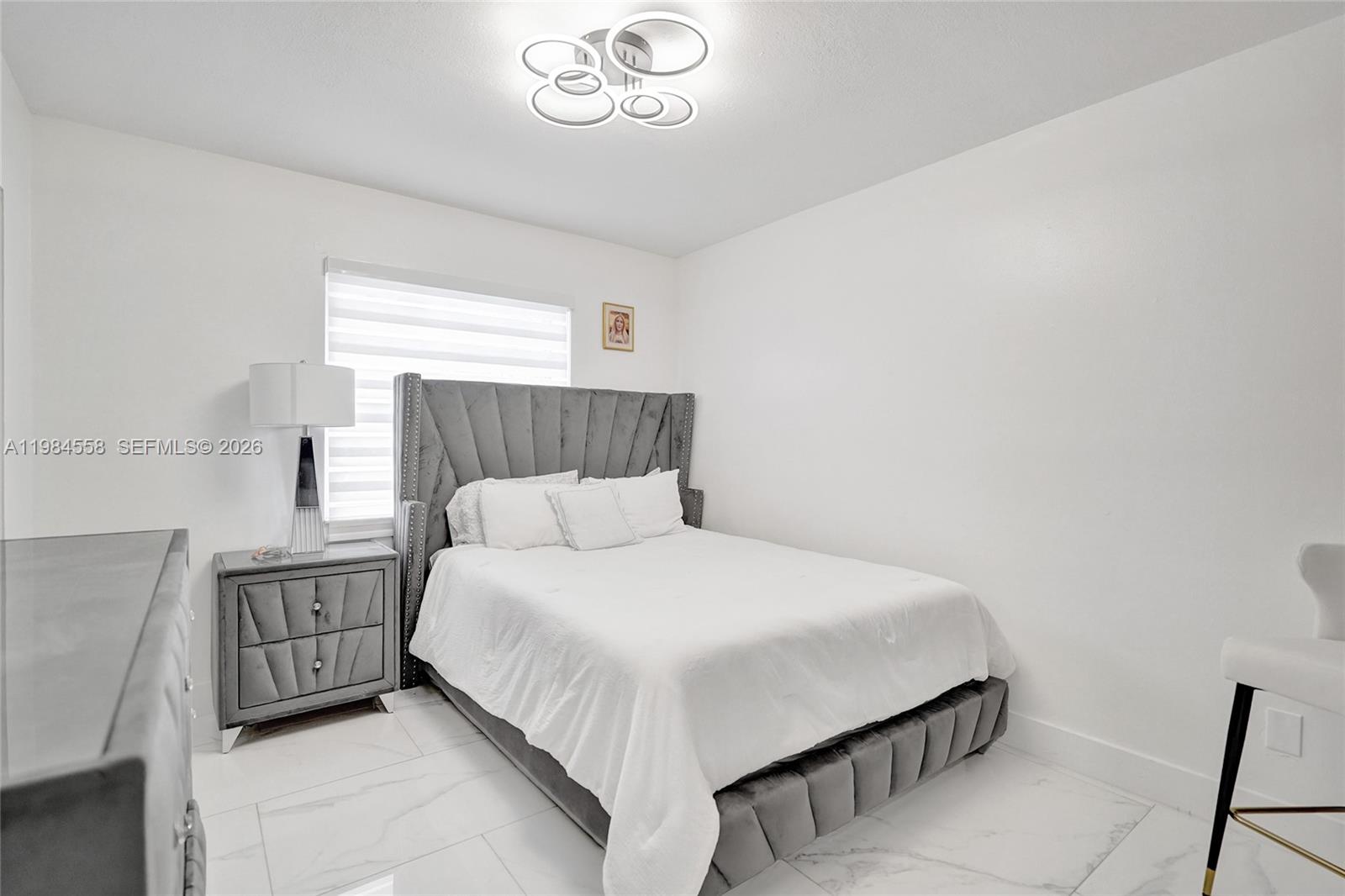 PEMBROKE LAKES SECTION EI - Residential Lease