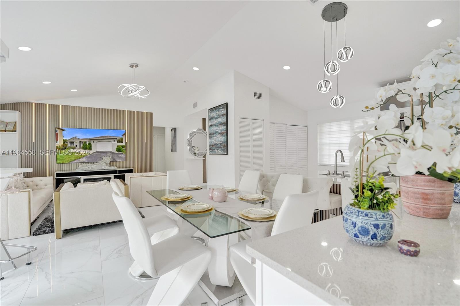 PEMBROKE LAKES SECTION EI - Residential Lease