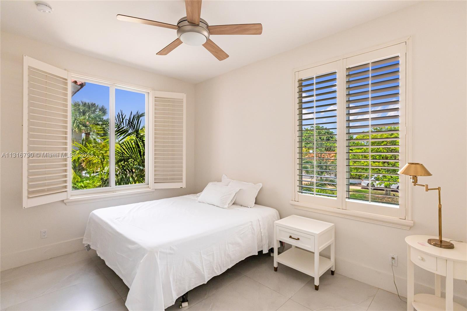 CORAL BAY SEC C - Residential