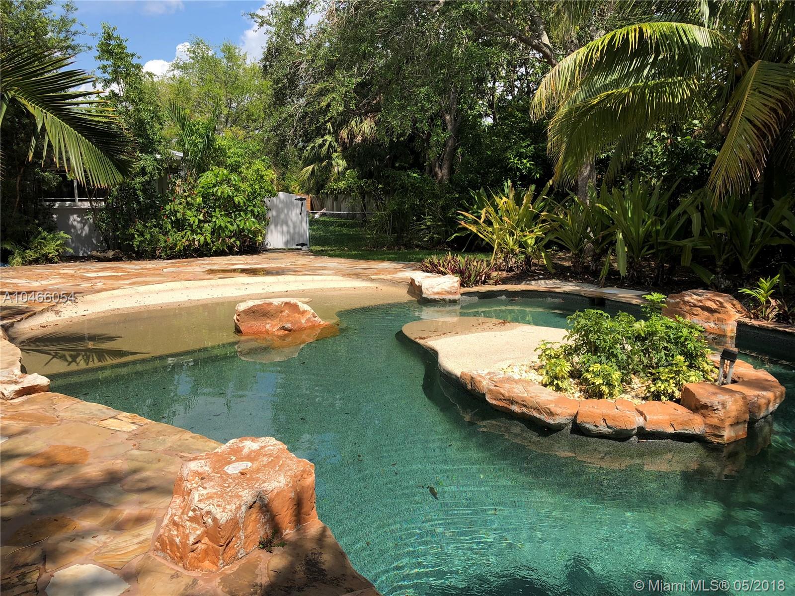 PINE SHORE SEC 1 - Residential