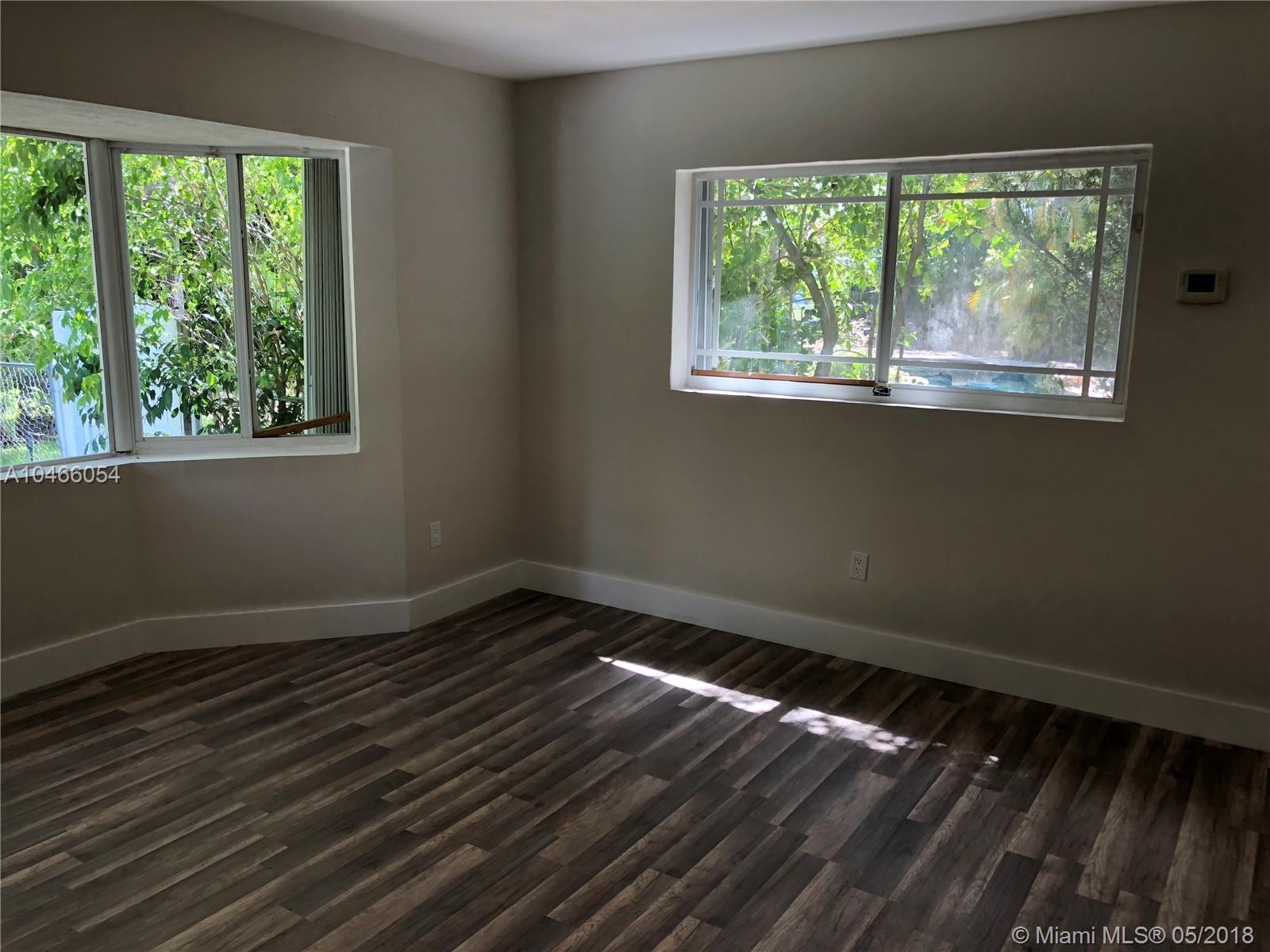 PINE SHORE SEC 1 - Residential