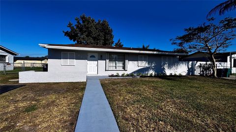 14335 SW 109th Ct Miami FL 33176