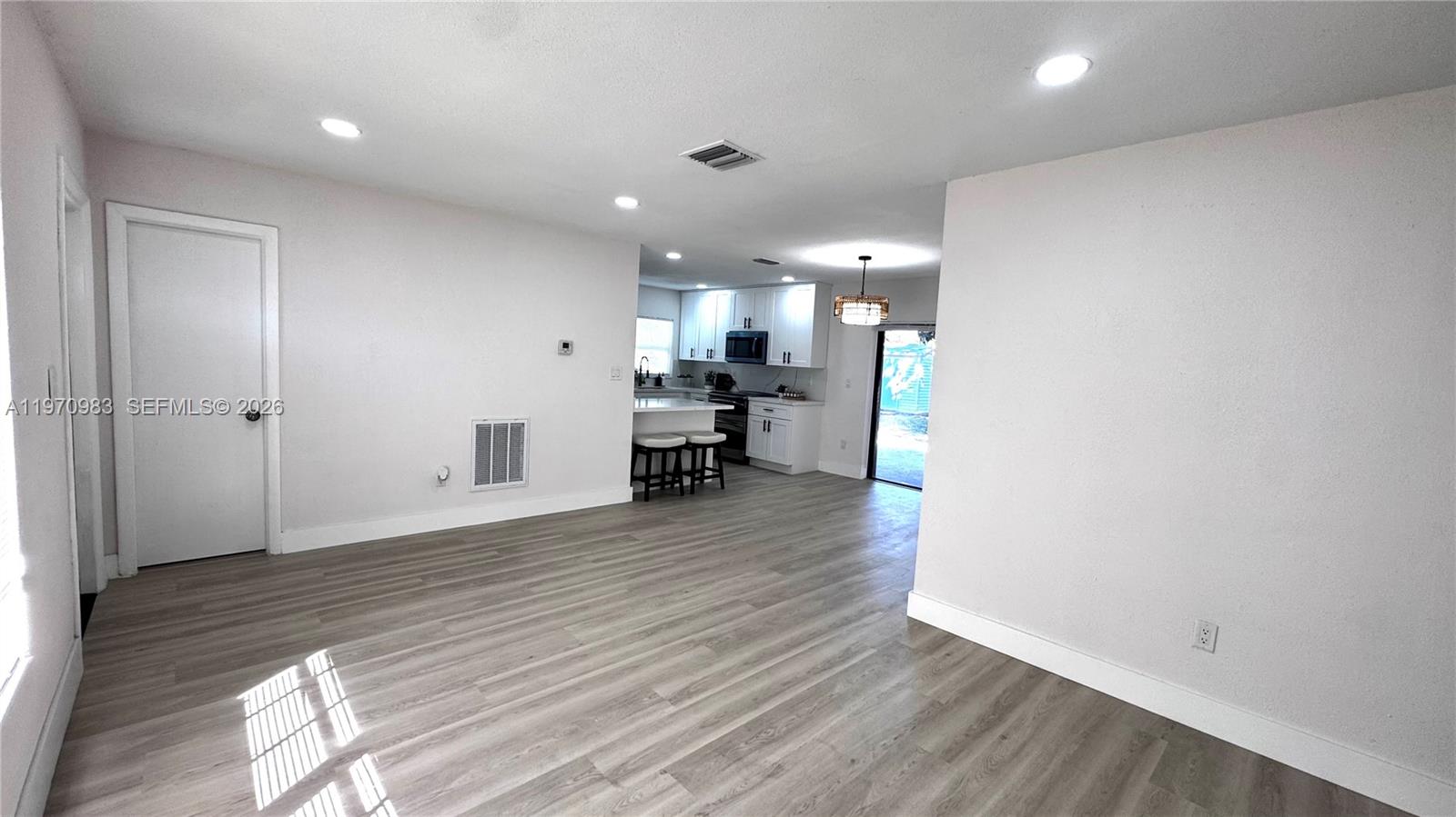 8TH ADDN TO RICHMOND HEIG - Residential