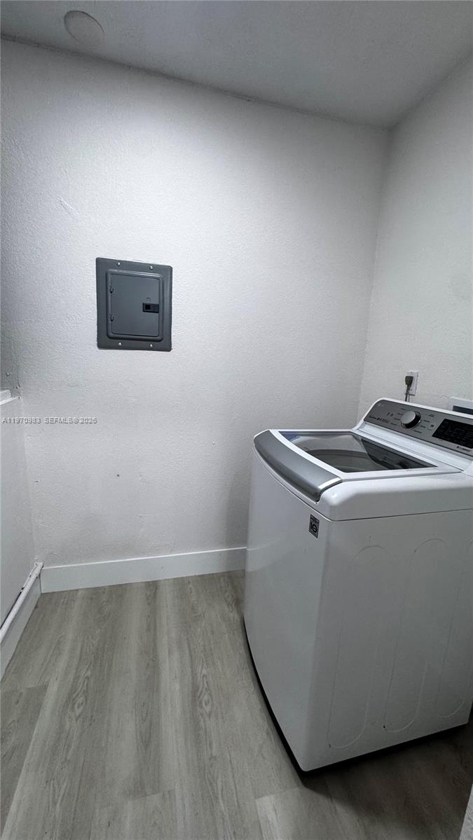 8TH ADDN TO RICHMOND HEIG - Residential