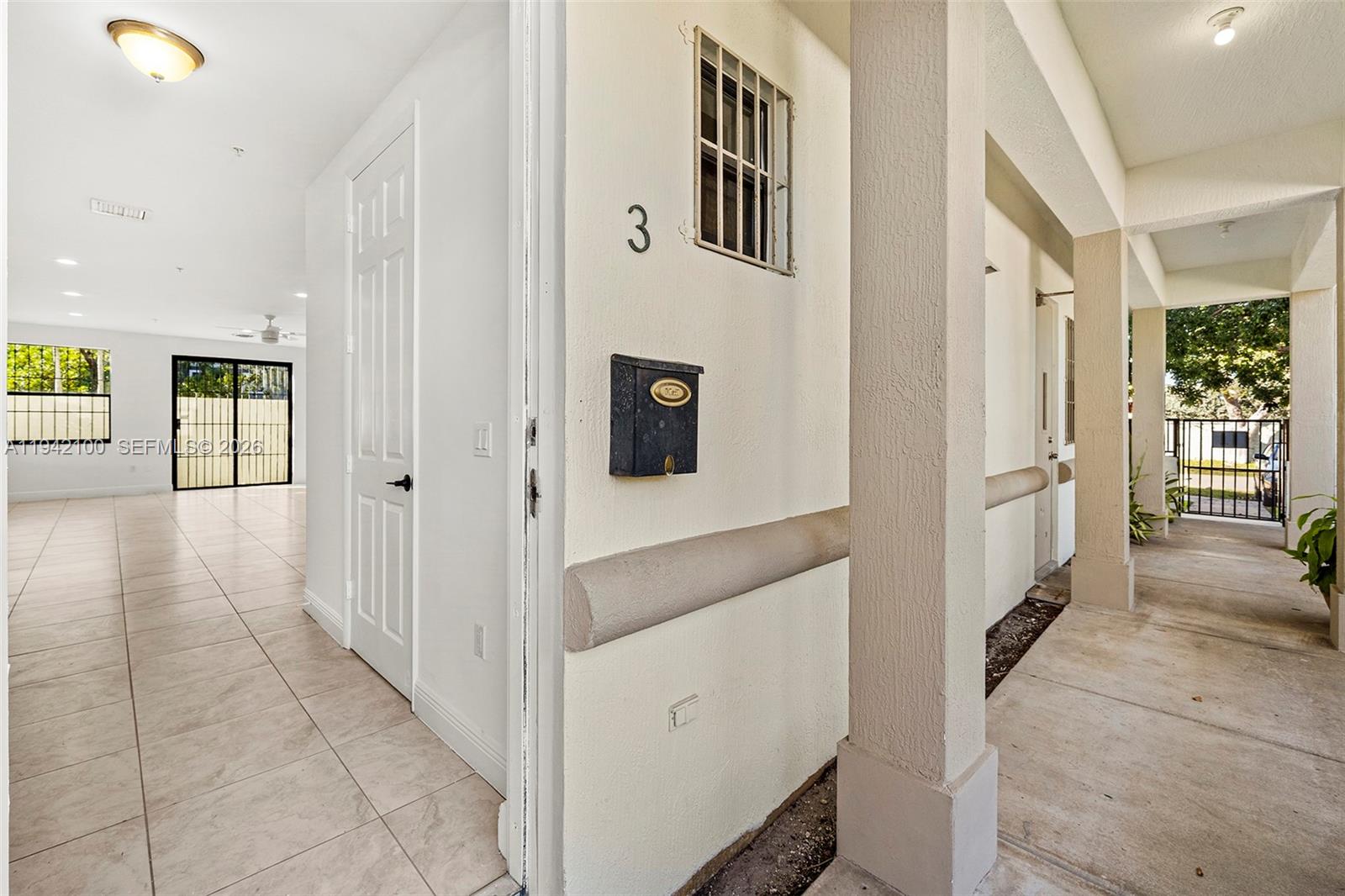 THOMAS ESTATES - Residential Lease