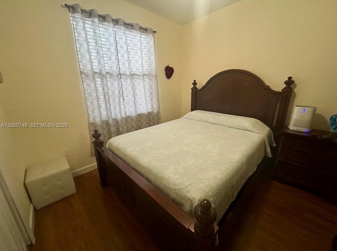 SPANISH LAKES 2ND ADDN - Residential