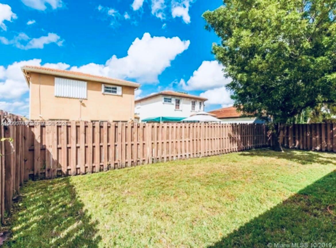 SPANISH LAKES 2ND ADDN - Residential