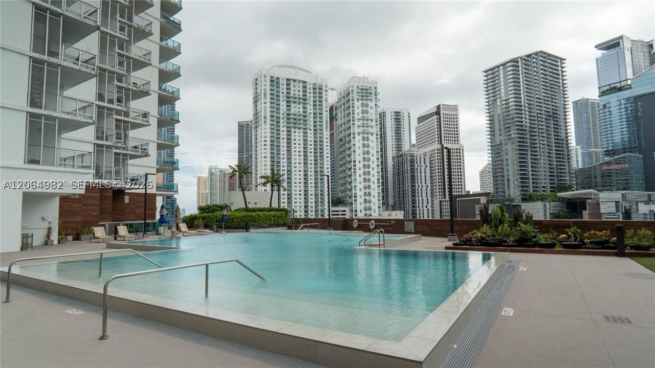 350 S Miami Ave 2714