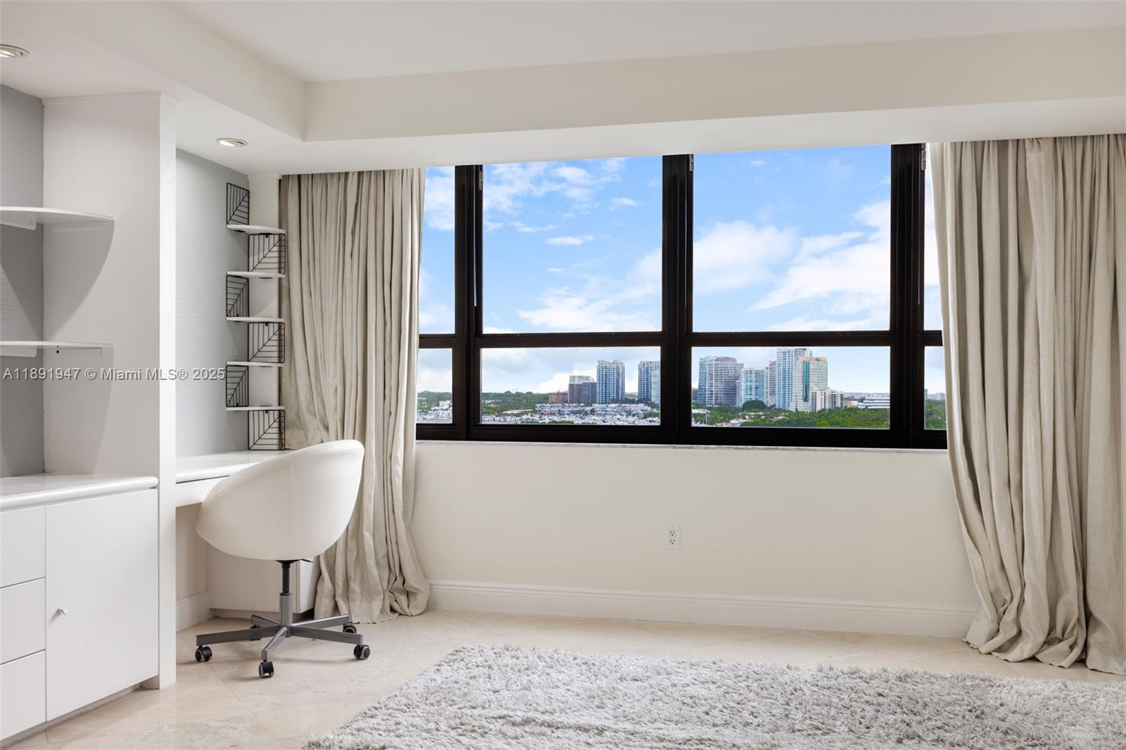 GROVE ISLE CONDO - Residential Lease