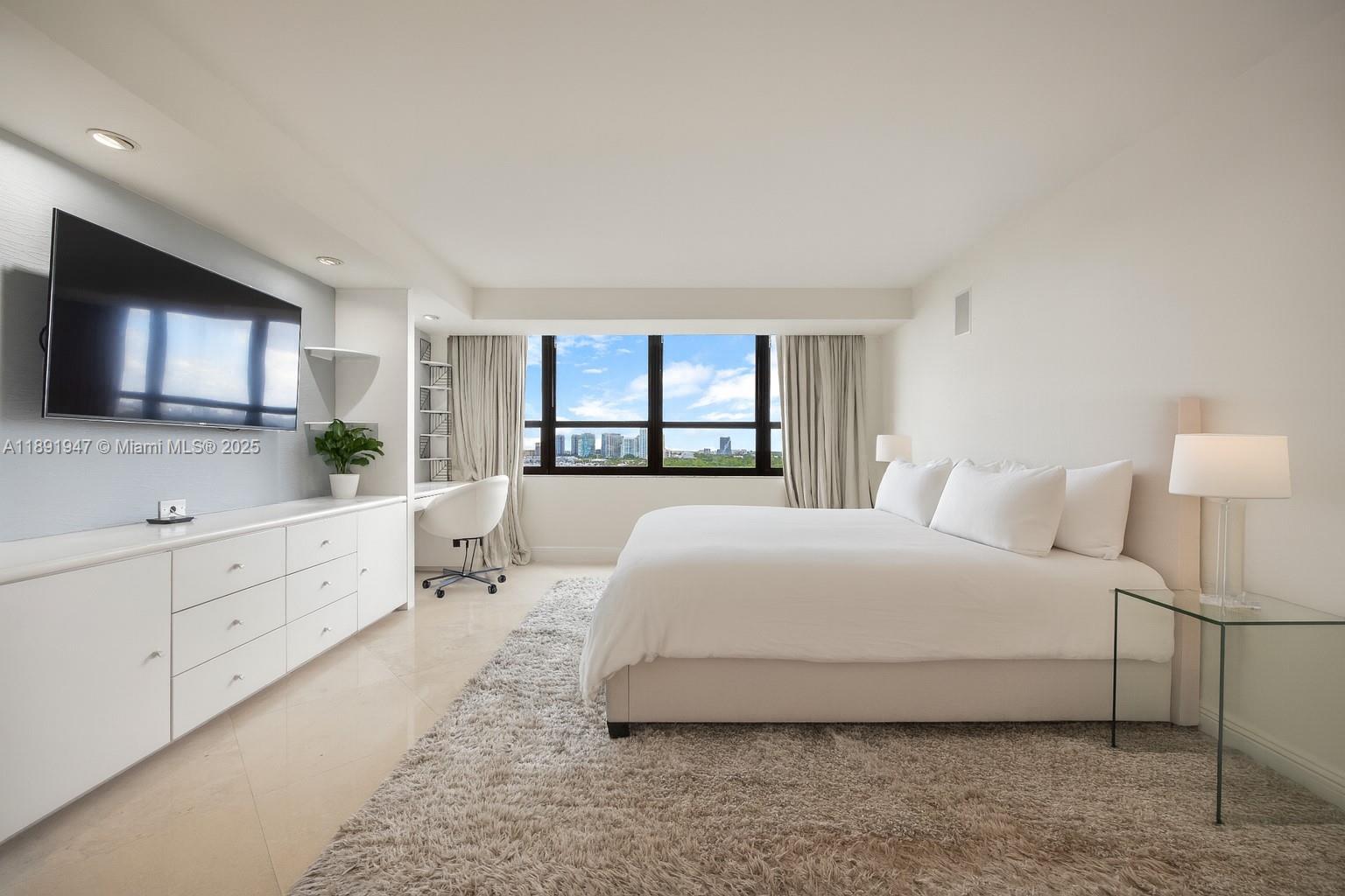 GROVE ISLE CONDO - Residential Lease