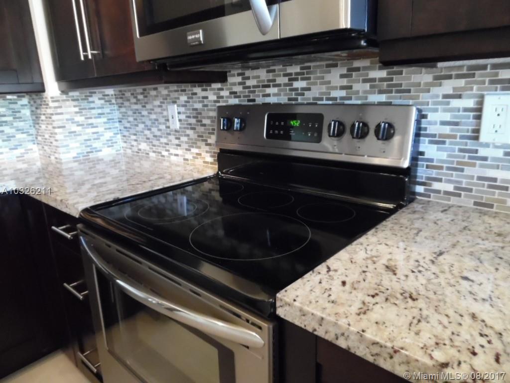 Coral Club - Residential Lease