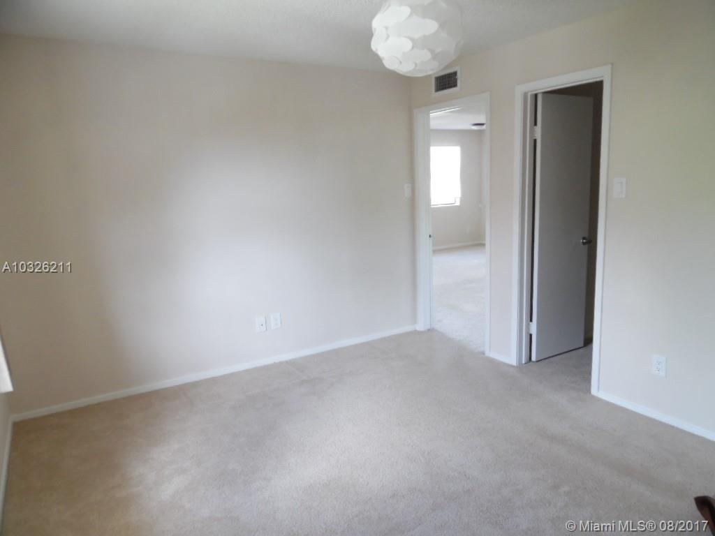 Coral Club - Residential Lease