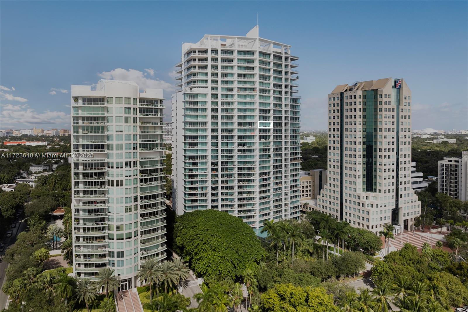 GROVENOR HOUSE CONDO - Residential