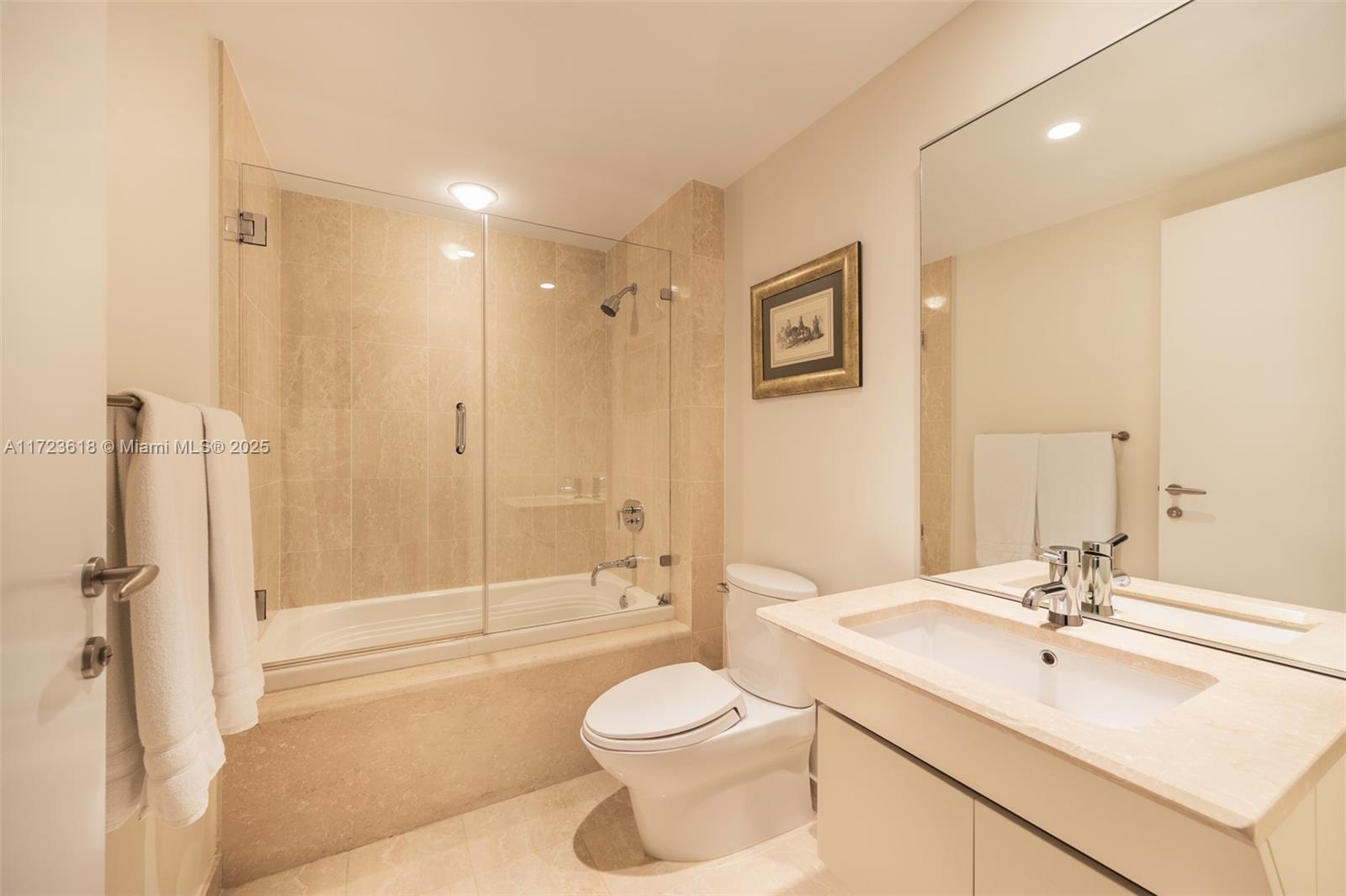 GROVENOR HOUSE CONDO - Residential
