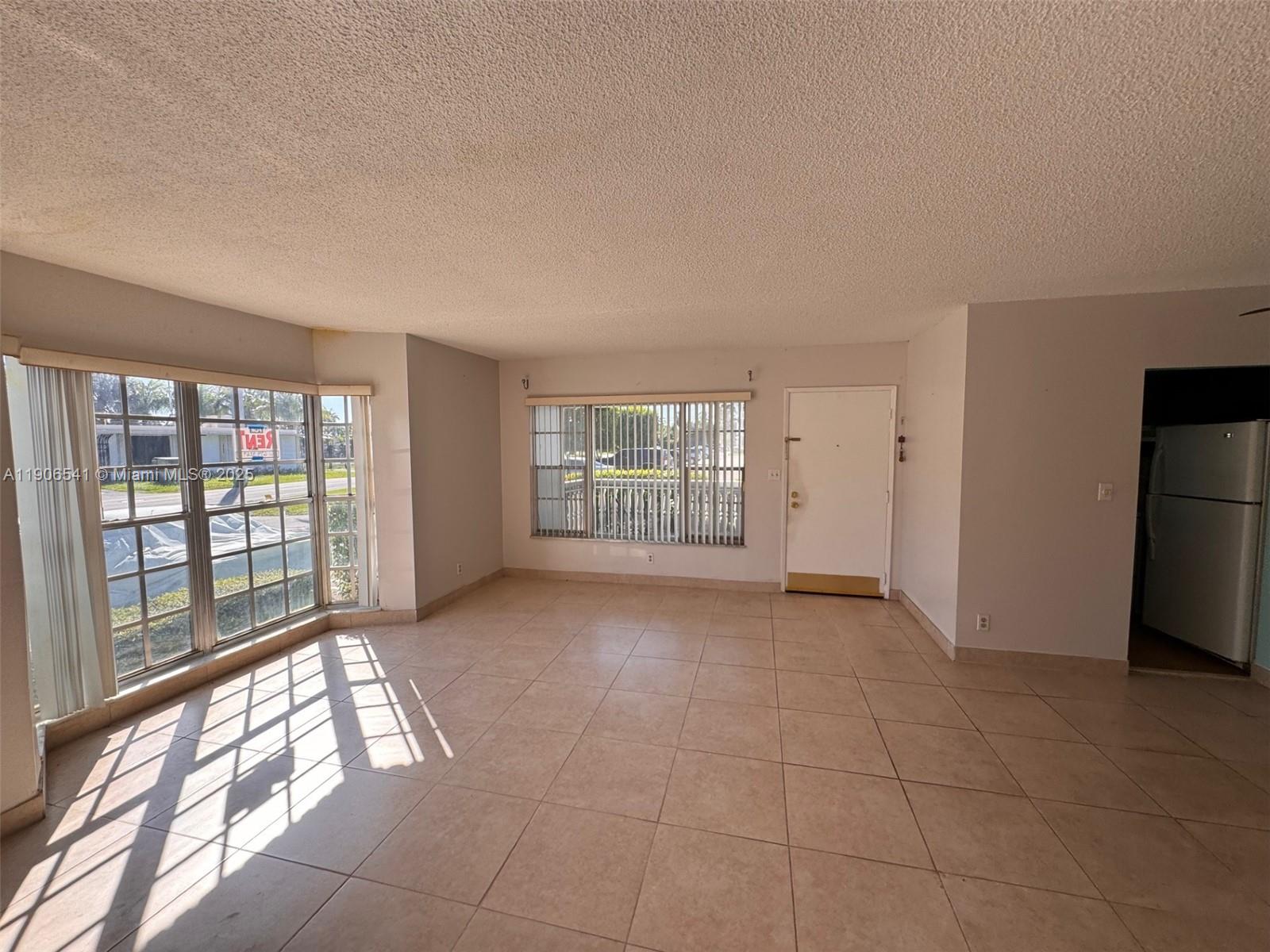 NORTH HAMPTON COURT CONDO - Residential Lease