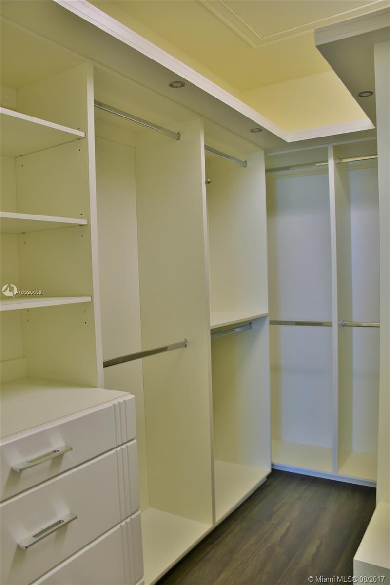 GRAND BAY NORTH - Residential Lease