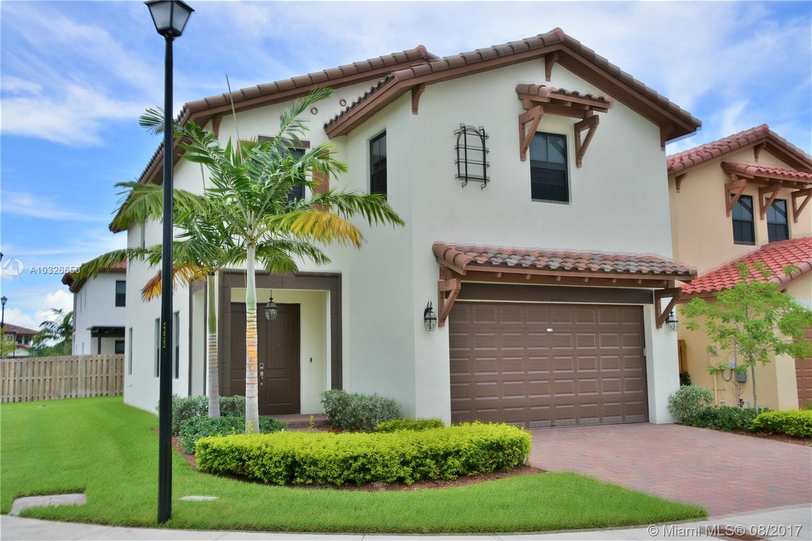 GRAND BAY NORTH - Residential Lease