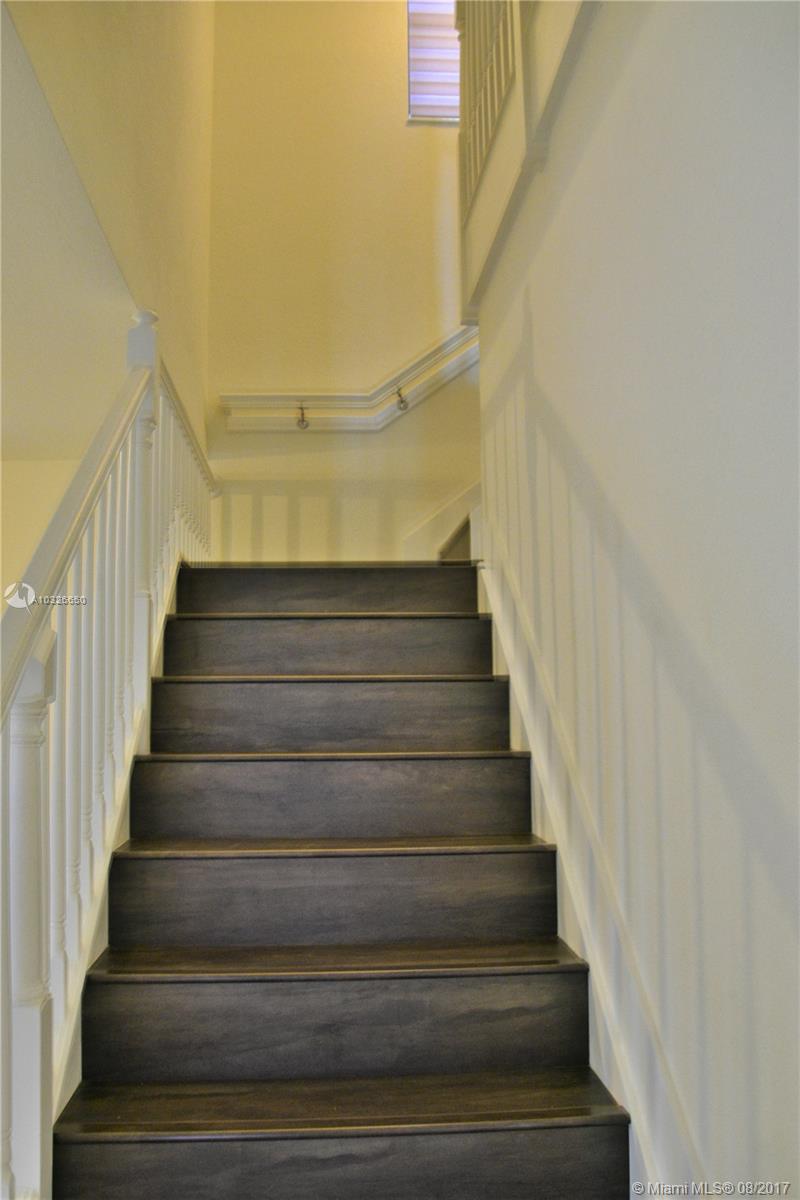 GRAND BAY NORTH - Residential Lease
