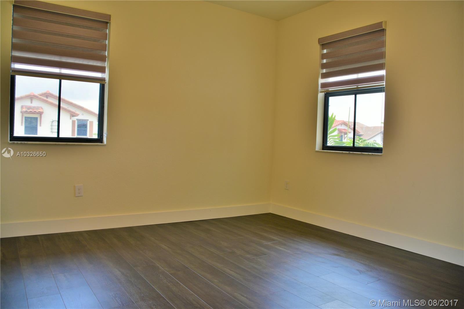 GRAND BAY NORTH - Residential Lease