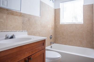 THE CYNTHIA CONDO - Residential Lease