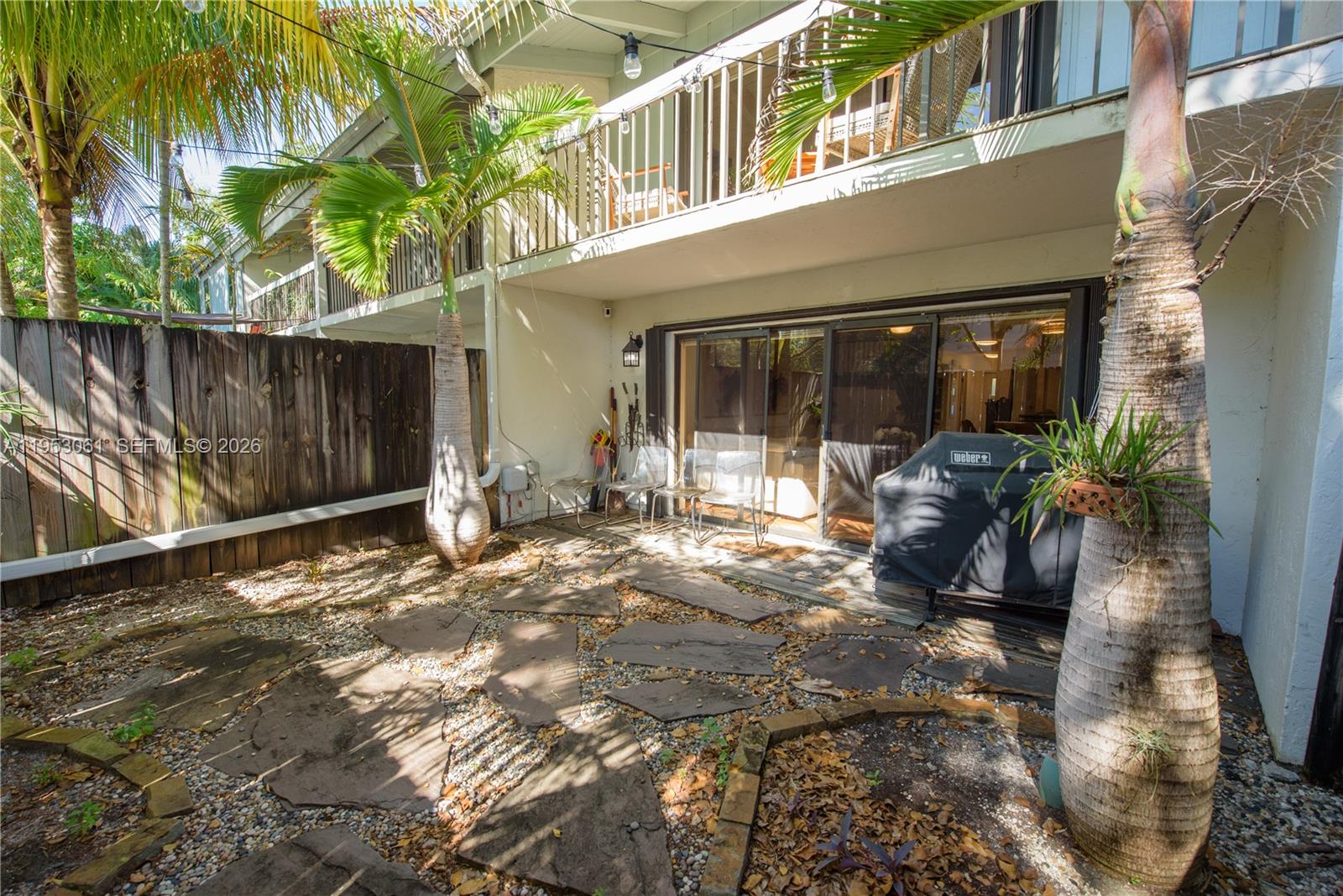 KENDALL GLENN CONDO - Residential