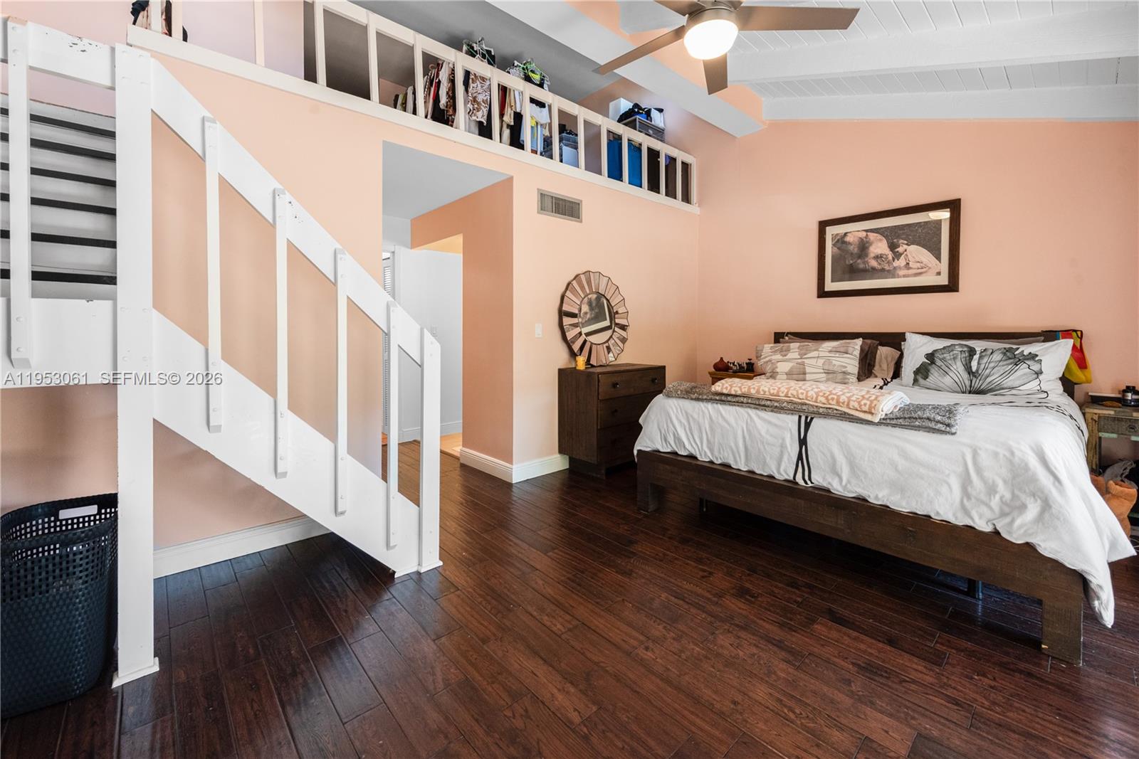 KENDALL GLENN CONDO - Residential