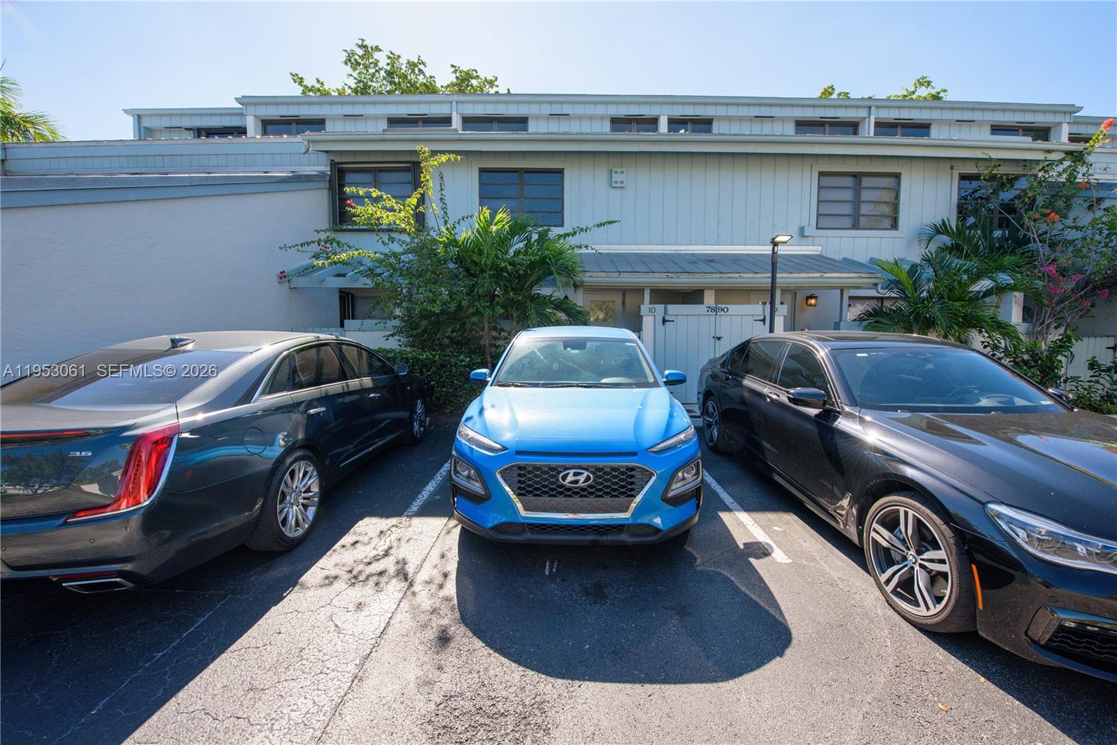 KENDALL GLENN CONDO - Residential