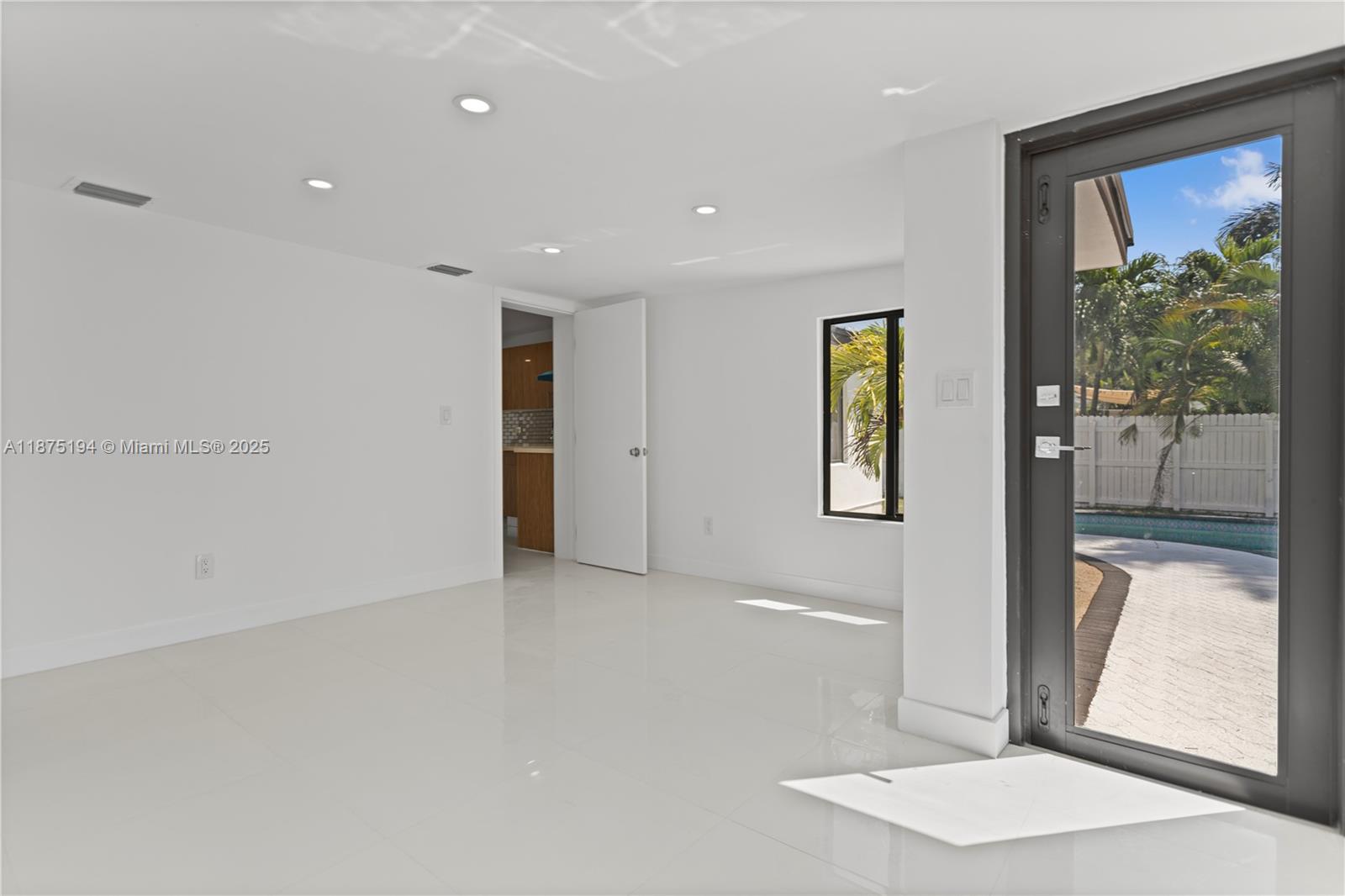 ANSONIA GARDENS 36-7 B - Residential Lease