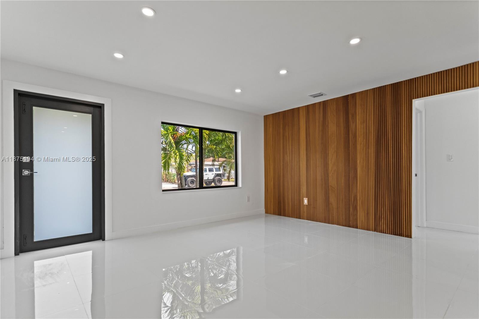 ANSONIA GARDENS 36-7 B - Residential Lease