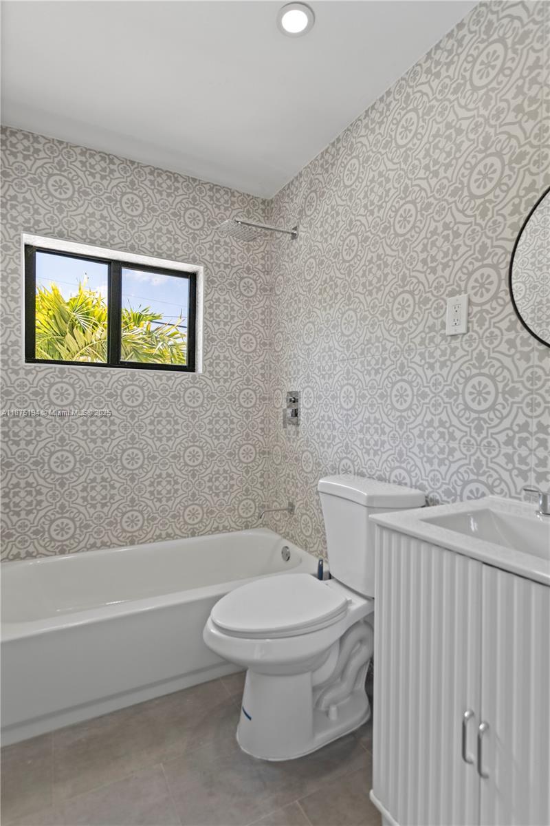 ANSONIA GARDENS 36-7 B - Residential Lease