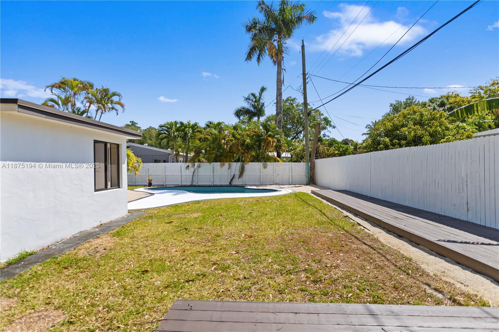 ANSONIA GARDENS 36-7 B - Residential Lease