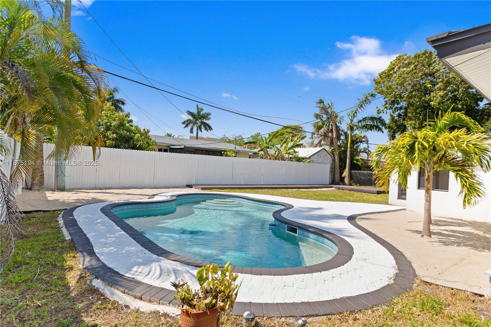 ANSONIA GARDENS 36-7 B - Residential Lease