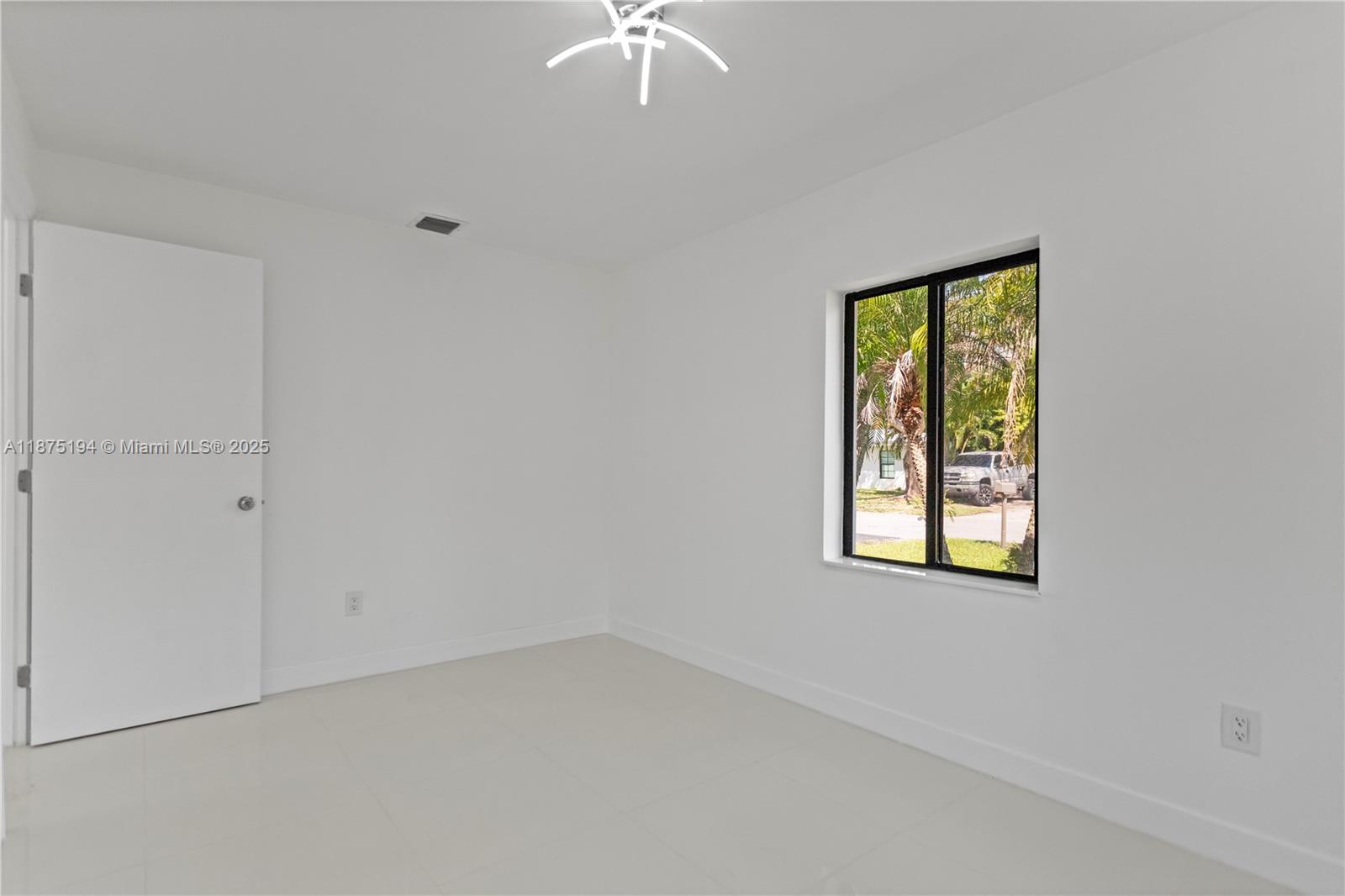 ANSONIA GARDENS 36-7 B - Residential Lease