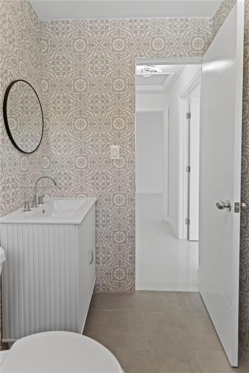 ANSONIA GARDENS 36-7 B - Residential Lease