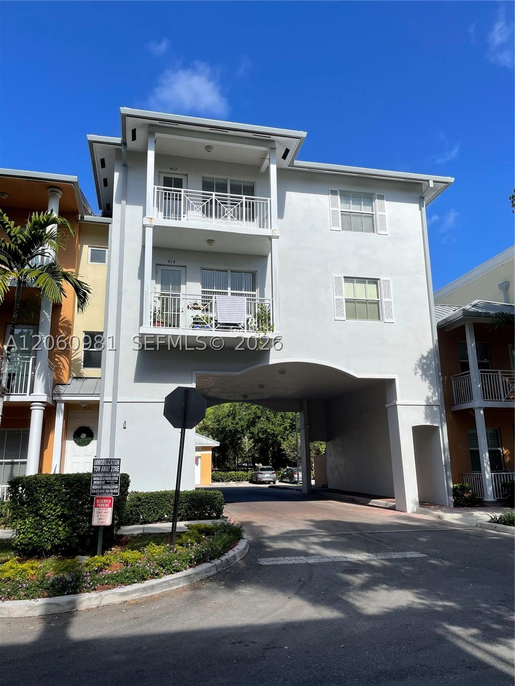 Photo of 412 SW 13th Ter #412, Fort Lauderdale, FL 33312 (MLS # A12060981)