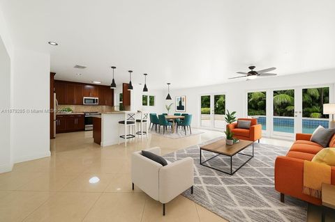 8845 SW 156th Ter Palmetto Bay FL 33157