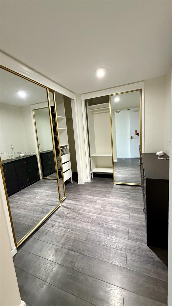 NO 22 PALM-AIRE COUNTRY C - Residential Lease